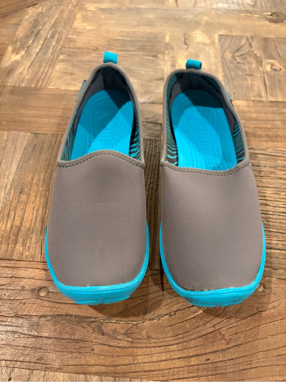 Crocs Duet Busy Day Skimmer Slip On Flats Shoes Grey Turquoise Blue Women's W6